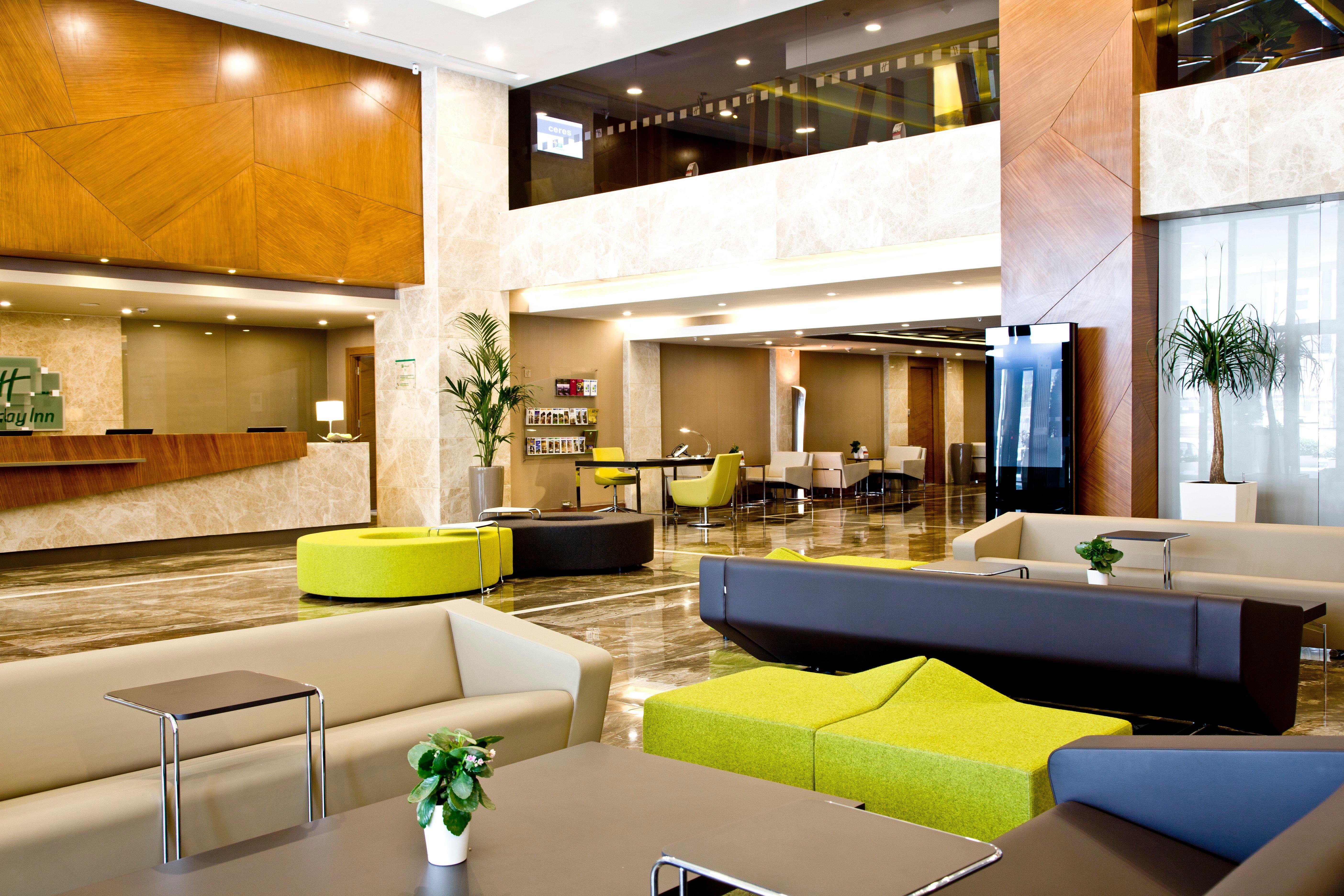 Holiday Inn Gaziantep, an IHG Hotel Buitenkant foto