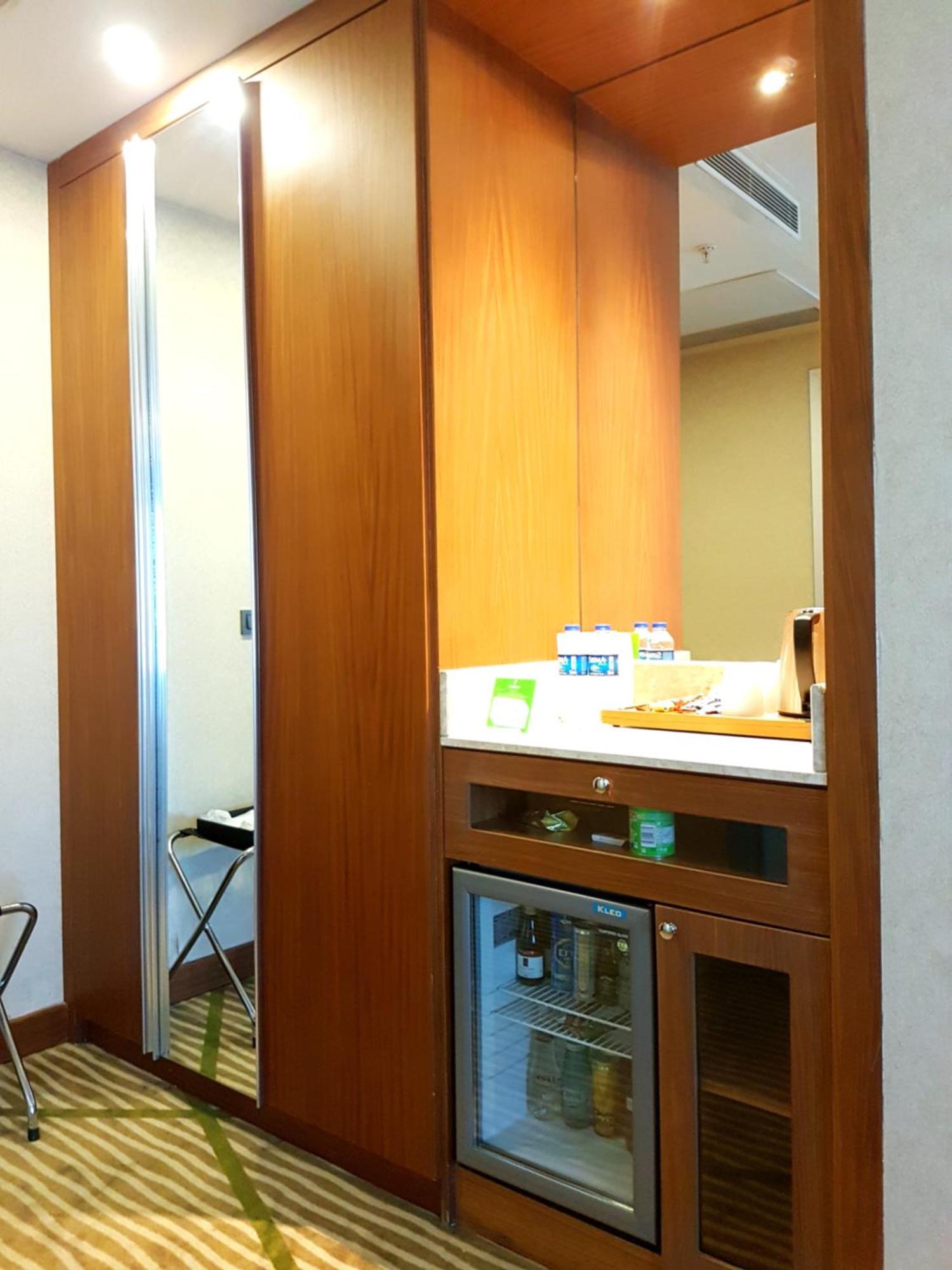 Holiday Inn Gaziantep, an IHG Hotel Buitenkant foto