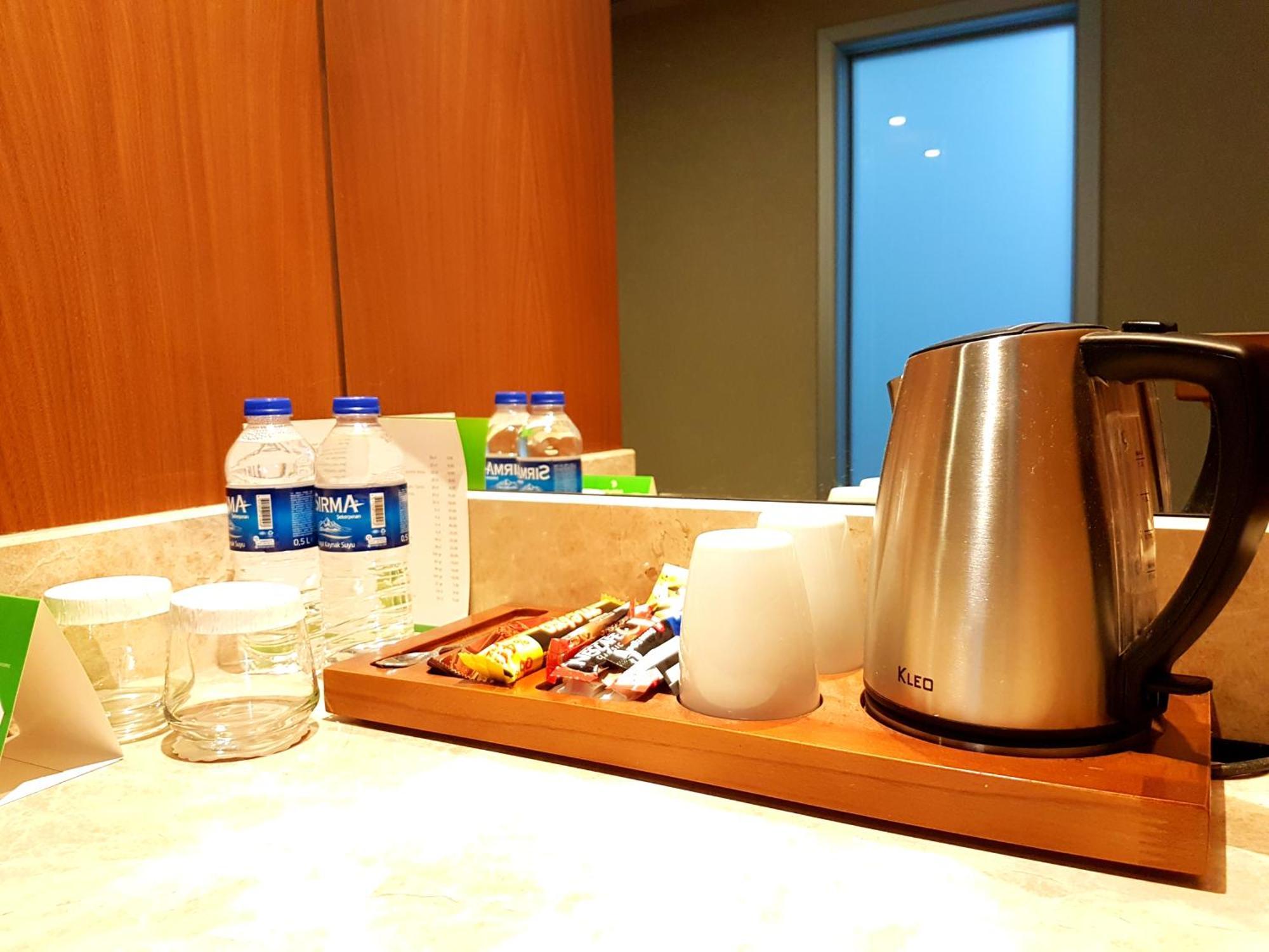 Holiday Inn Gaziantep, an IHG Hotel Buitenkant foto