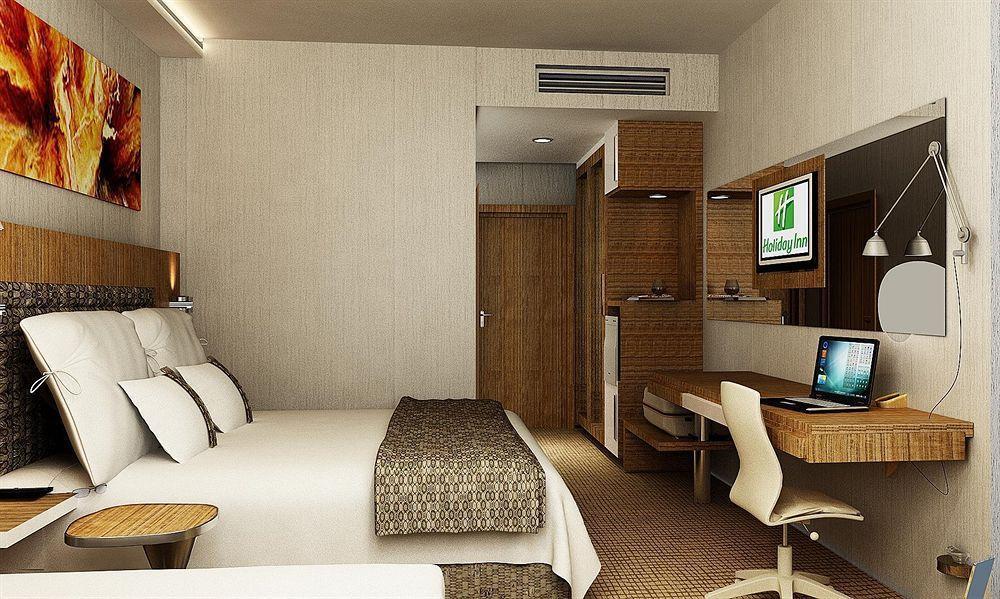 Holiday Inn Gaziantep, an IHG Hotel Buitenkant foto